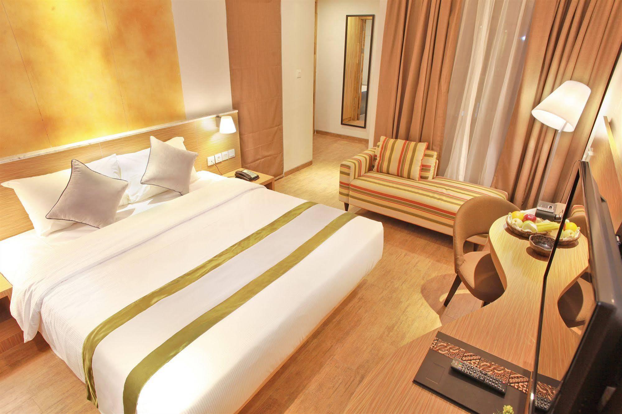 Liberta Hotel Jimbaran ภายนอก รูปภาพ