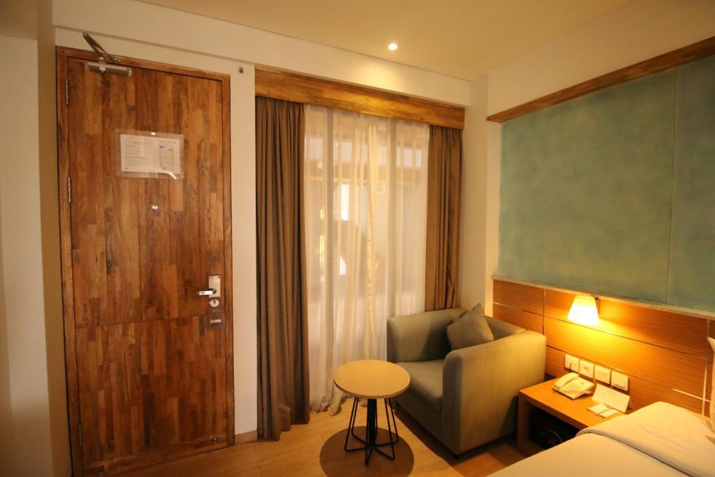 Liberta Hotel Jimbaran ภายนอก รูปภาพ